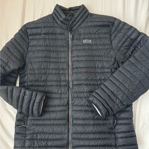 Stio Men's Black Puffer Jacket Insulated